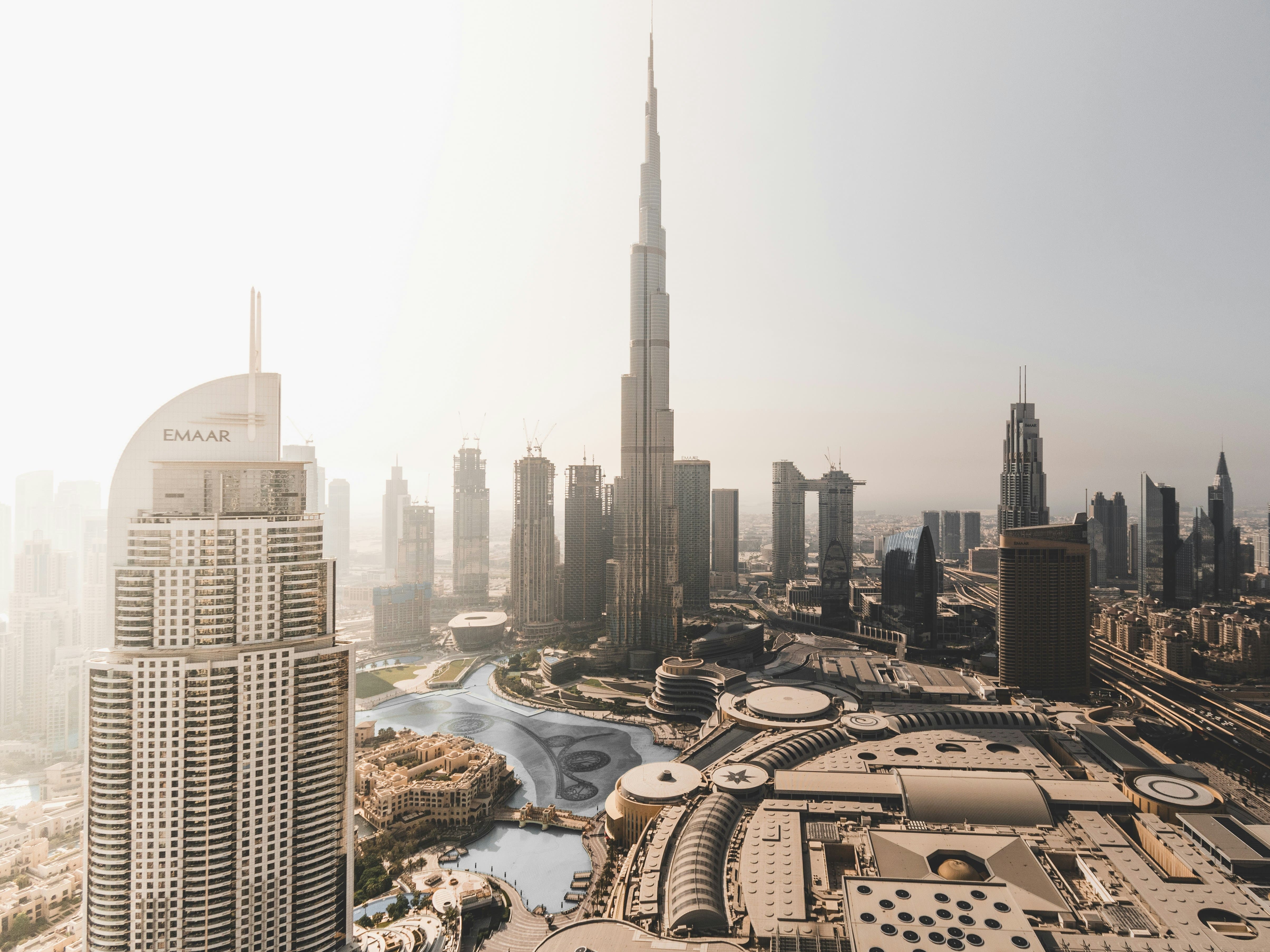 Travail freelance moderne à Dubaï