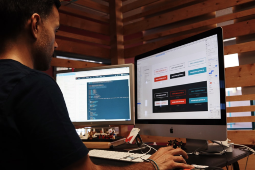 Devenir développeur web en portage salarial
