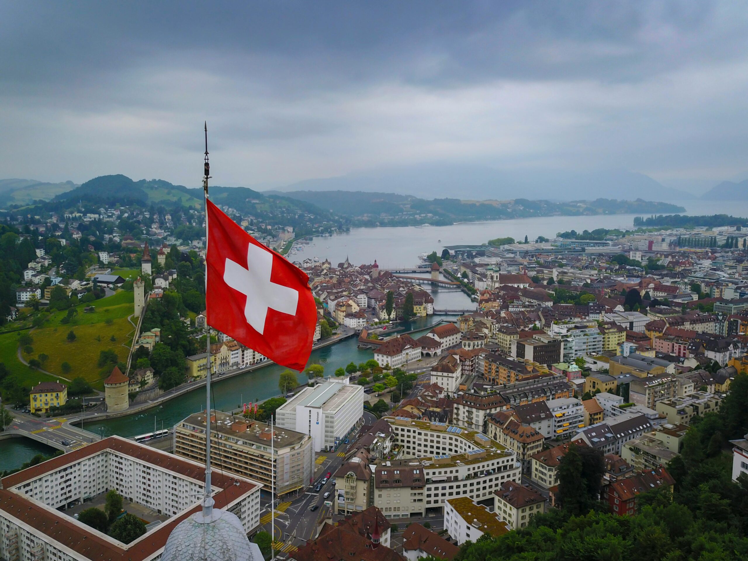 Implantation en Suisse sans créer de filiale – EOR Skalis Suisse