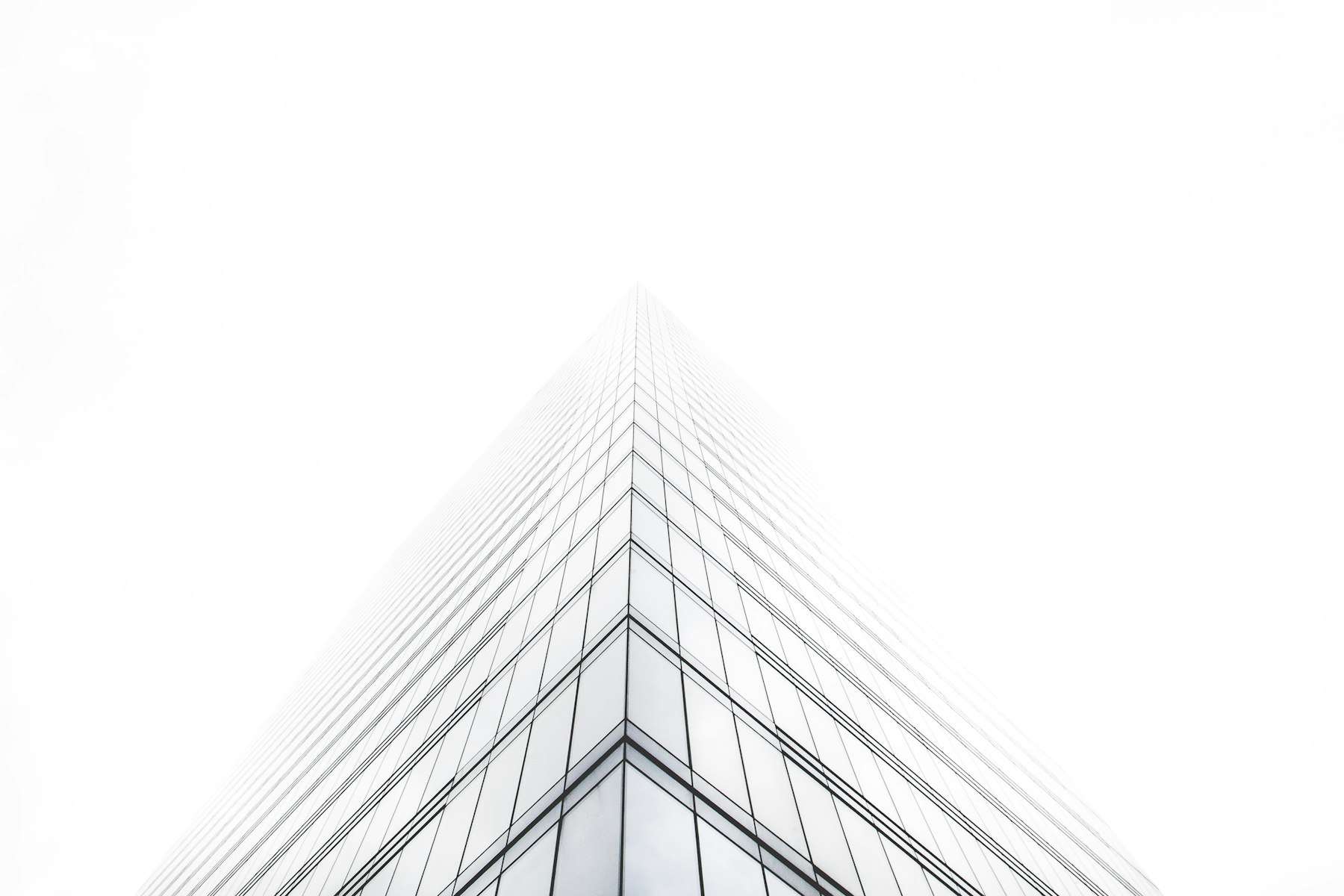 Quotidien pro à Dubaï : exécution et performance Bureaux modernes et environnement professionnel, symbole d’exécution et de performance
