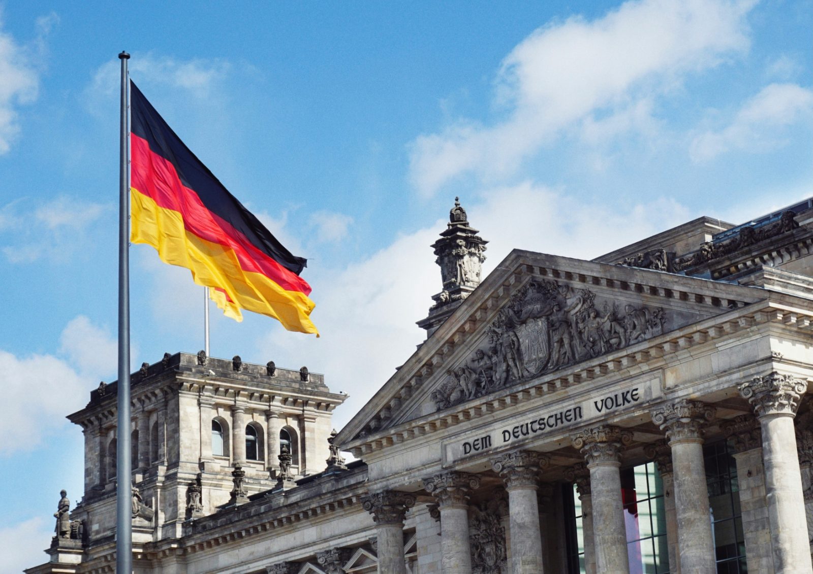 Freelancing in Germany in 2026: How to stay independent while navigating strict regulations
